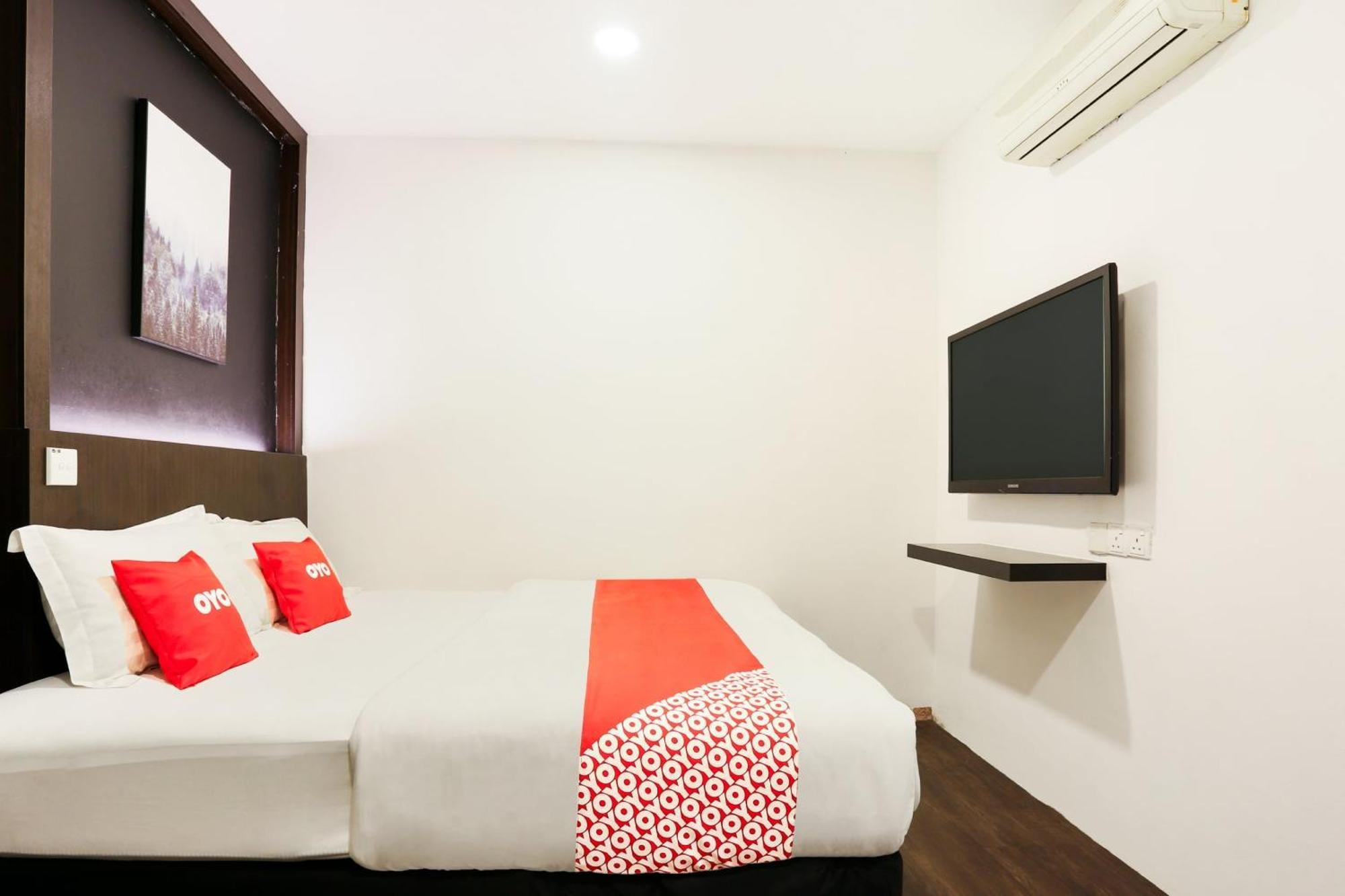 Oyo 90460 Hotel Kl2F Rest & Go Σαχ Αλάμ Εξωτερικό φωτογραφία