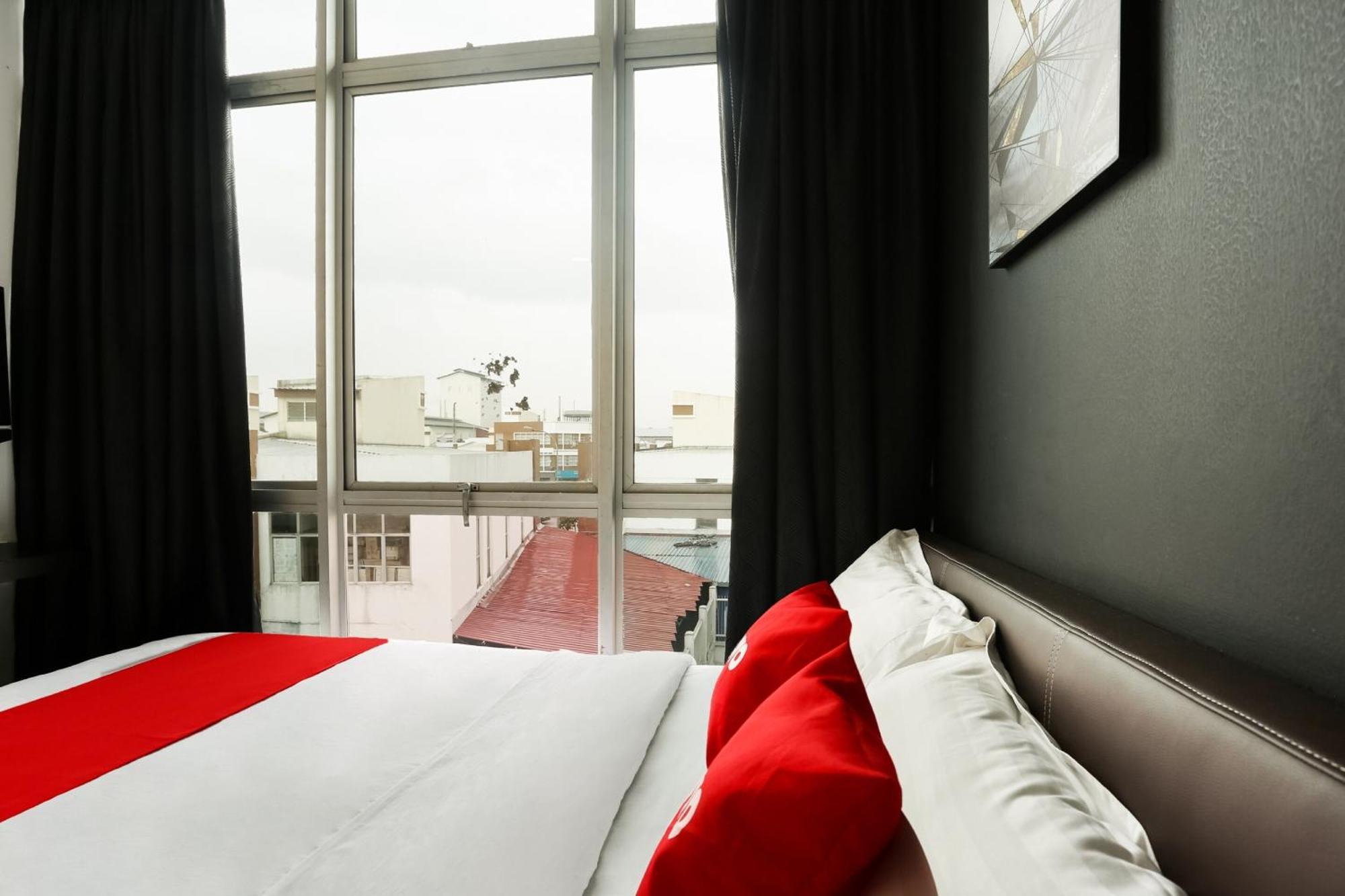 Oyo 90460 Hotel Kl2F Rest & Go Σαχ Αλάμ Εξωτερικό φωτογραφία